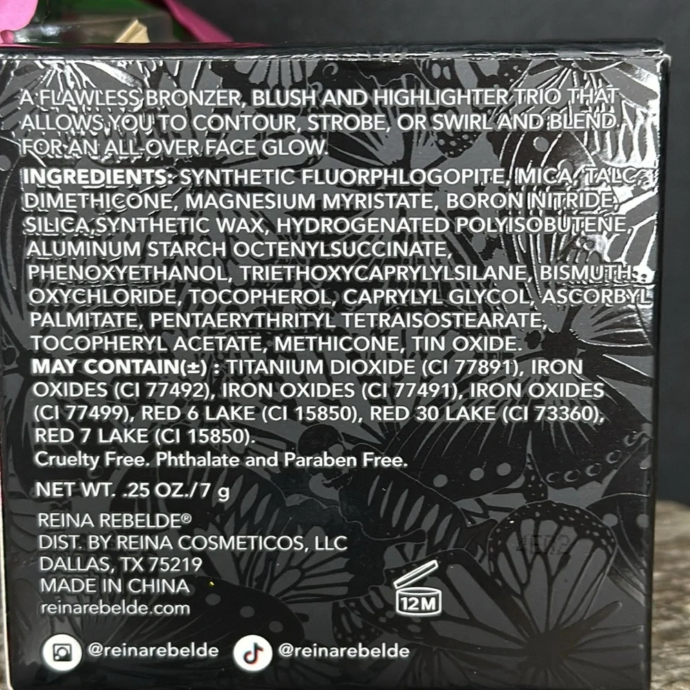 Adorada Color‎ On Your Face Color & Contour Trio